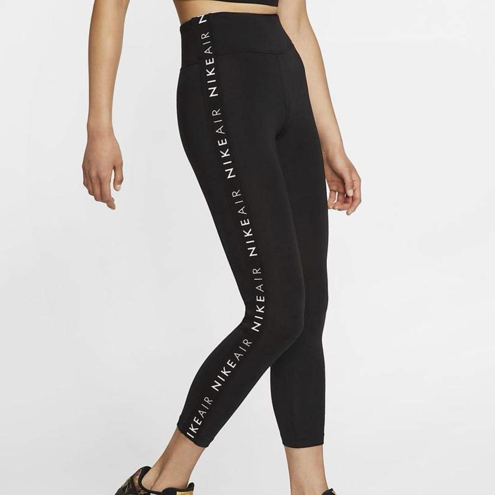 Nike Black High-Waist 'Nike Air' Side-Logo Leggings